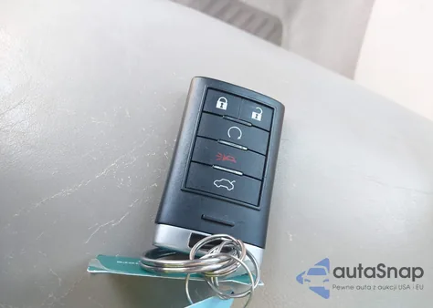 2013 Cadillac Xts Premium z USA, uszkodzony, nr VIN 2G61T5S39D9114447